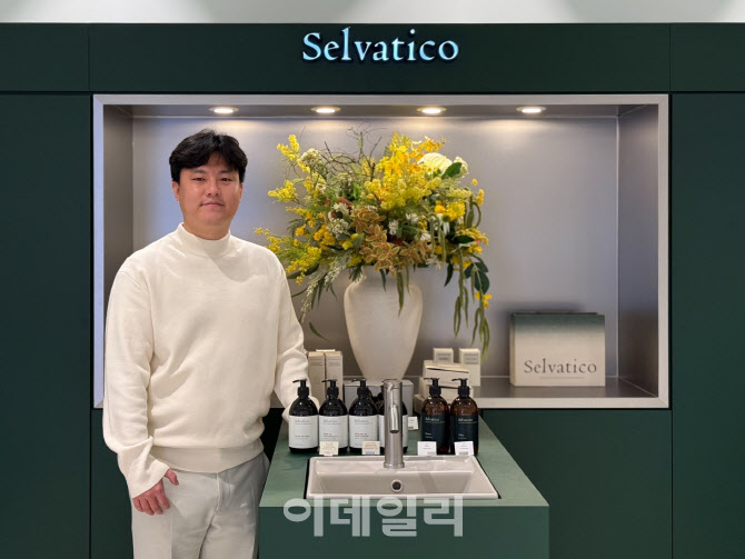 佛로베르테가 알아본 본작…”오래도록 사랑받는 향기 만들 것”