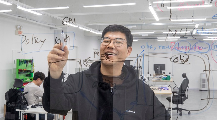 “한국, 제조업 특화된 AI 모델에서는 ‘글로벌 경쟁력’ 가질 수 있어”